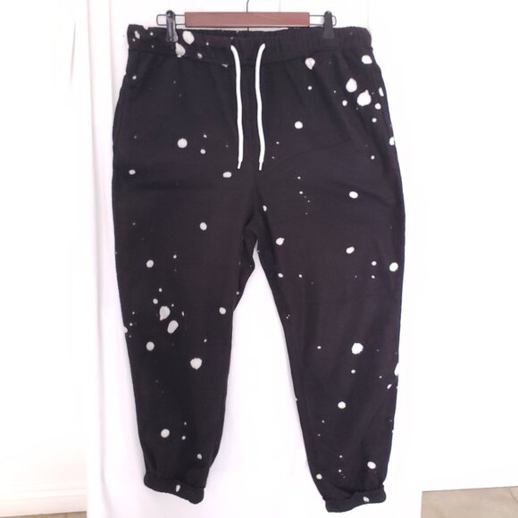 No Boundaries Black Splatter Pattern Fuzzy Warm Sweatpants W/ Pockets Size XXL - Picture 1 of 16